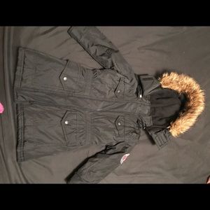 Girls 3t black winter coat with fur hood